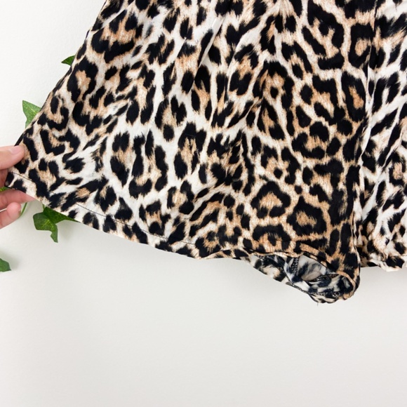 LF Seek The Label high rise cheetah print shorts M - Picture 3 of 8